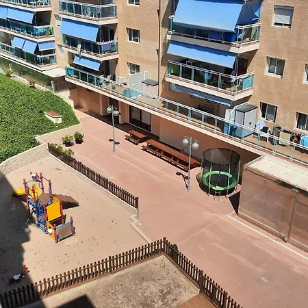 Enjoy The Swimming Pool And Relax In Cap Апартаменты *